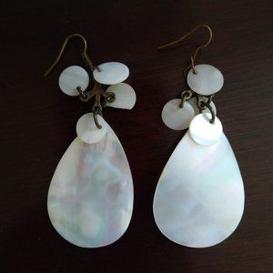 Pearly Earrings